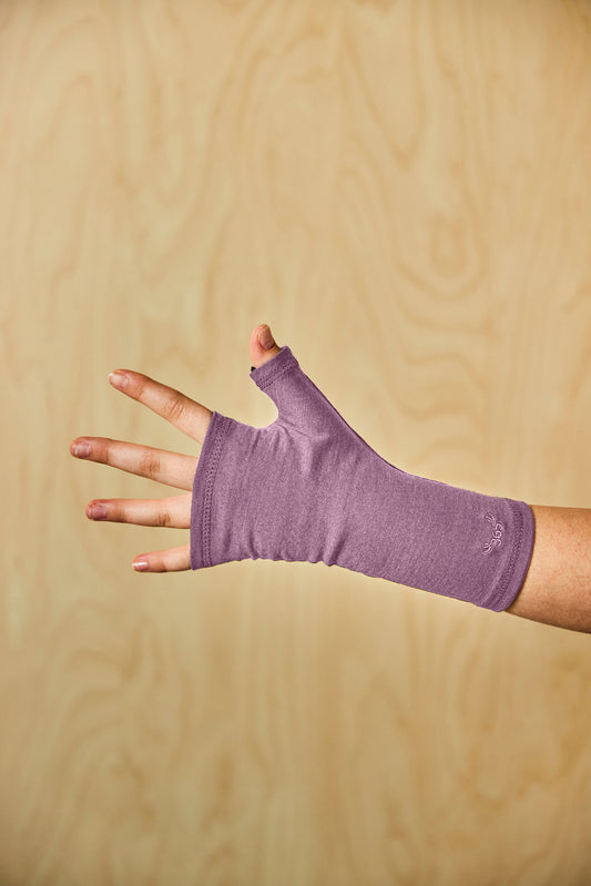 Women's Fingerless Gloves - 100% Merino Wool, Mauve