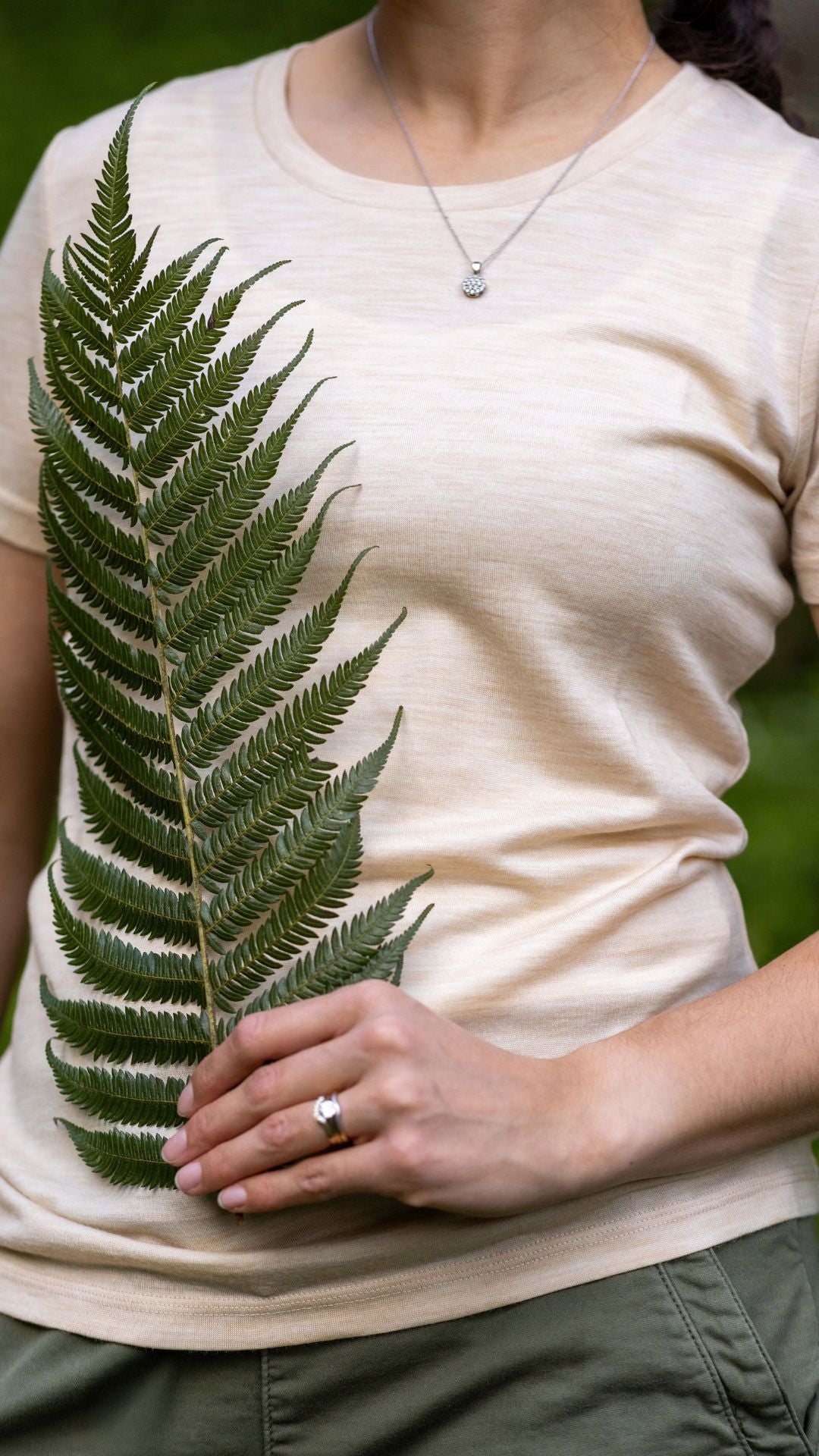 Women's Crew T-Shirt - 100% Merino Wool, Wheat Marle