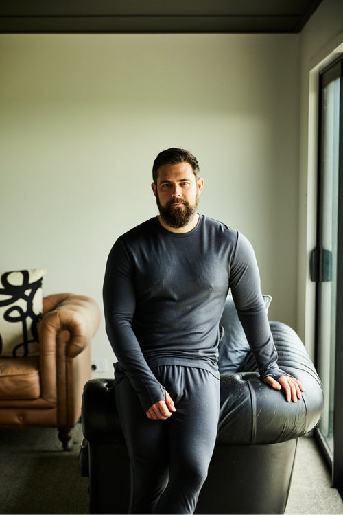 Slate grey long sleeve crew neck in 100% merino wool — OG fit by Merino 365