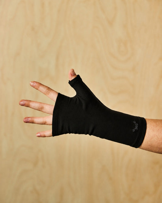 Women's Handwarmers - 100% Merino Wool, Black