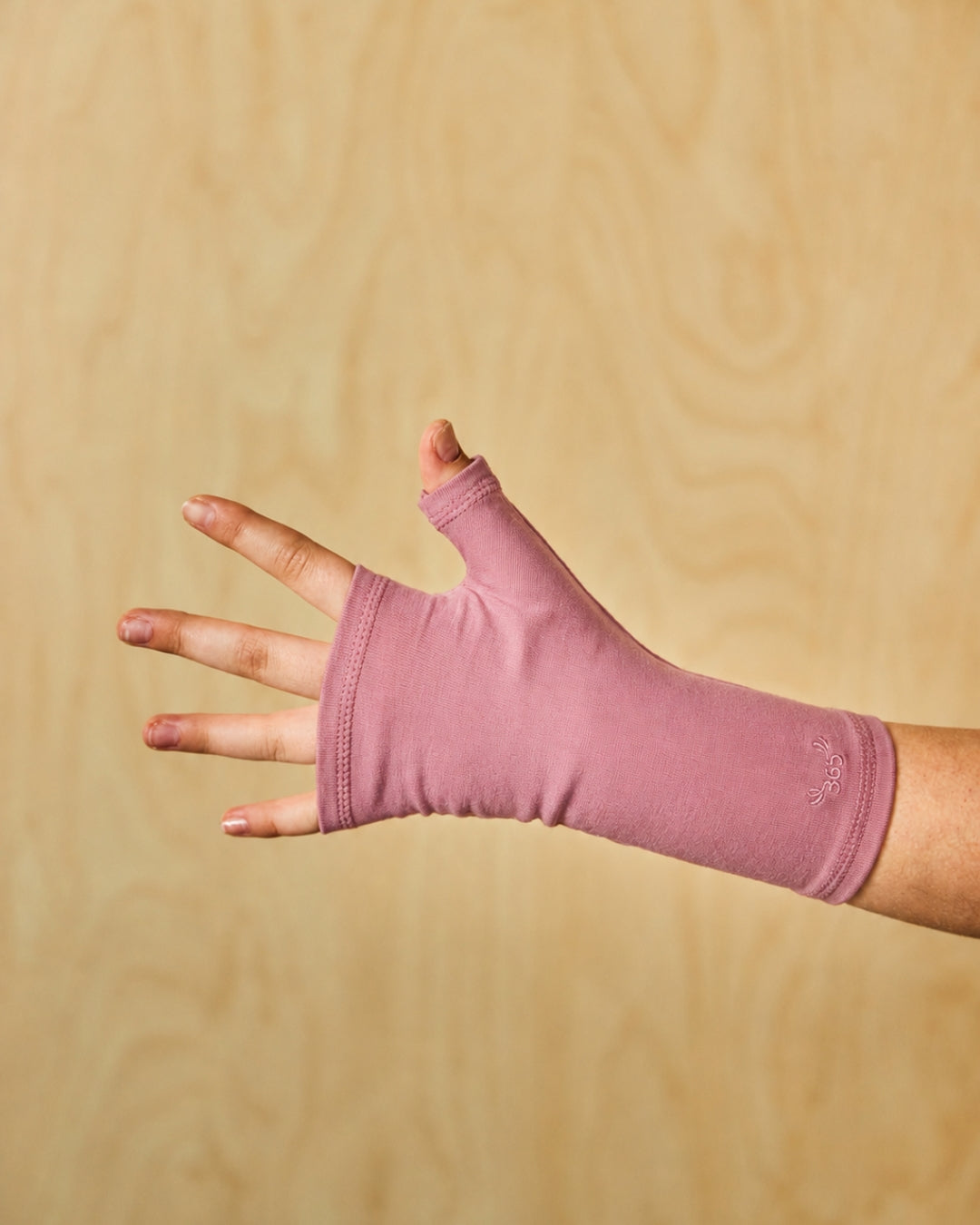 Women's Handwarmers - 100% Merino Wool, Rose