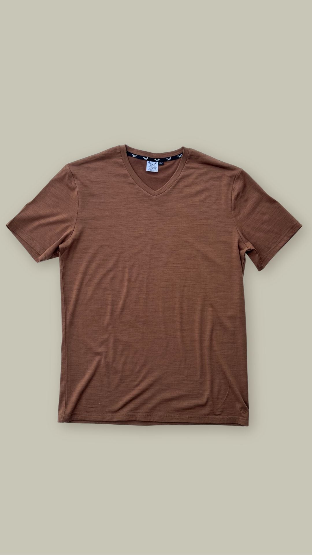 Men’s V-Neck T-shirt – Merino Blend 180gsm, Cinnamon