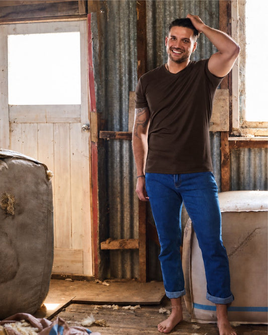 Men’s V-Neck T-shirt – 100% Merino Wool, Espresso [PREORDER]