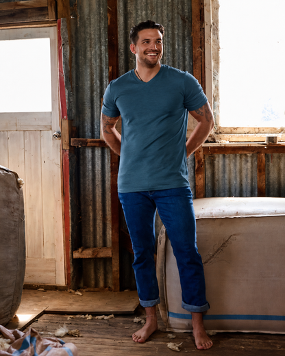 Men’s V-Neck T-shirt – 100% Merino Wool, Orion