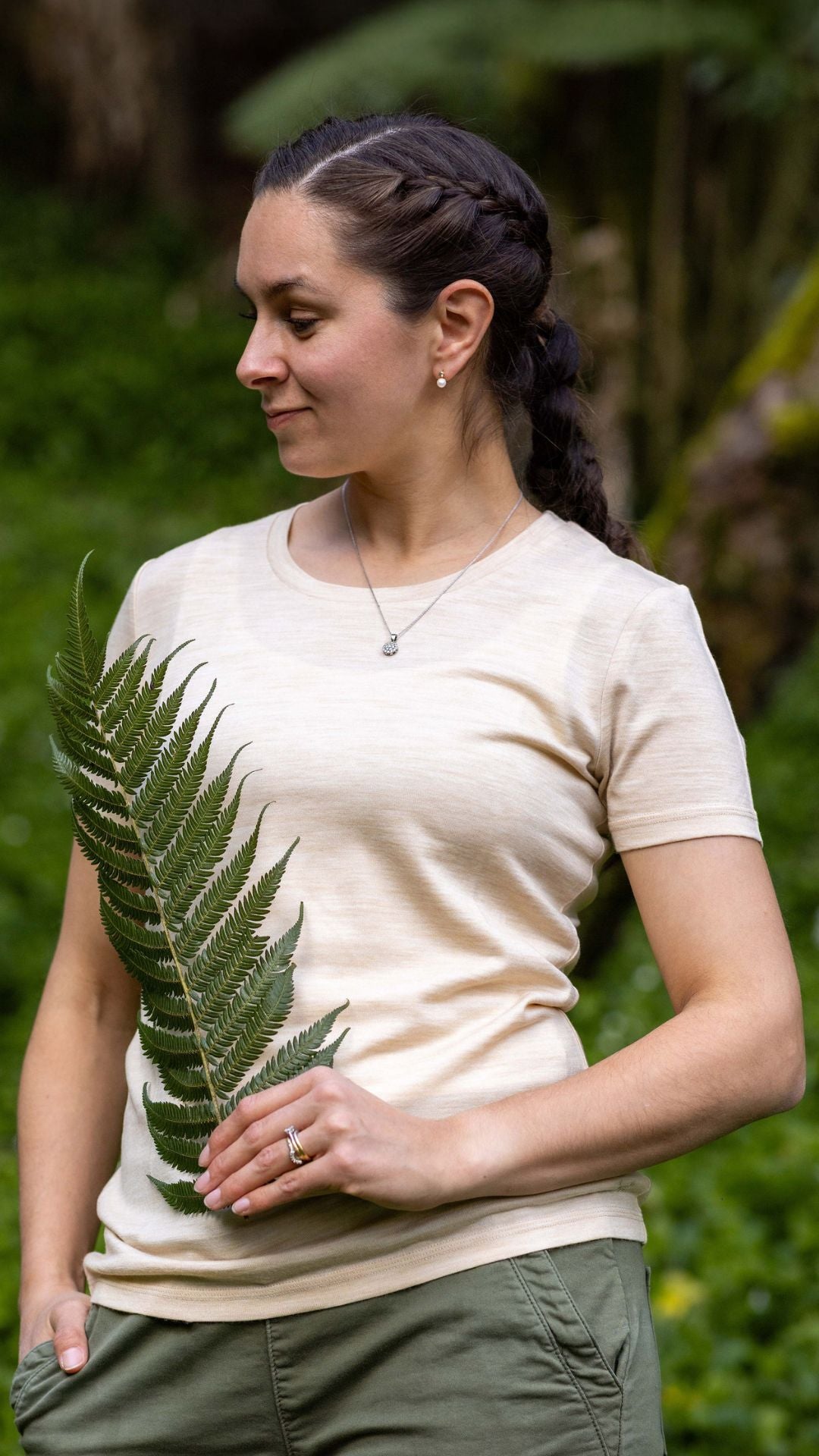 Women's Crew T-Shirt - 100% Merino Wool, Wheat Marle